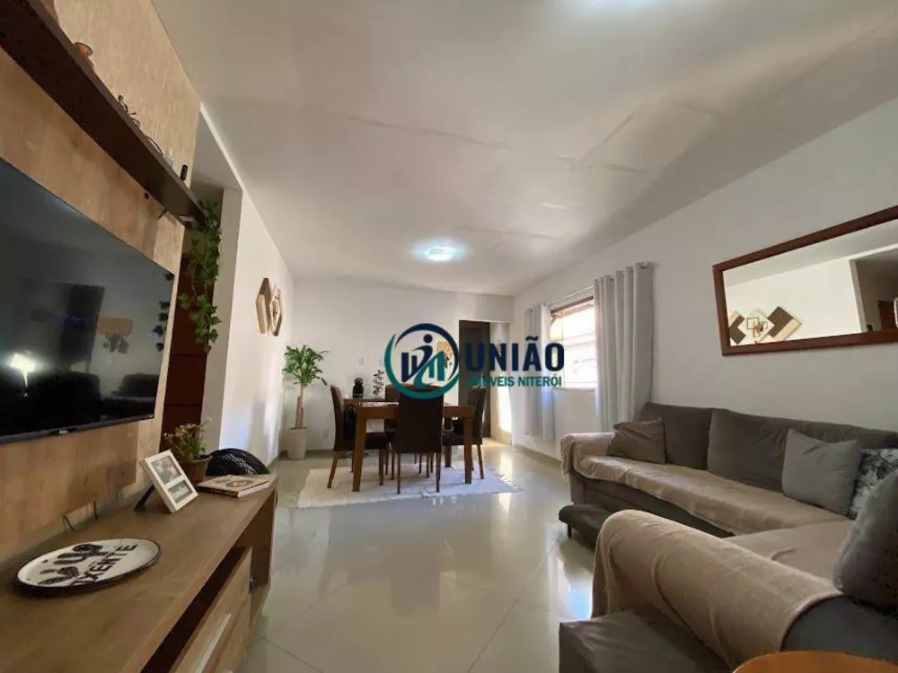 Casa, 4 quartos, 240 m² - Foto 2