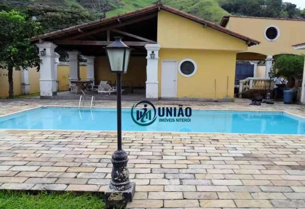 Casa, 5 quartos, 320 m² - Foto 1