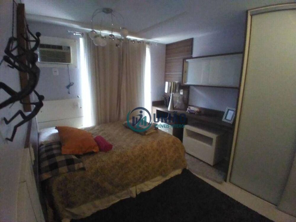 Cobertura à venda com 3 quartos, 300m² - Foto 3