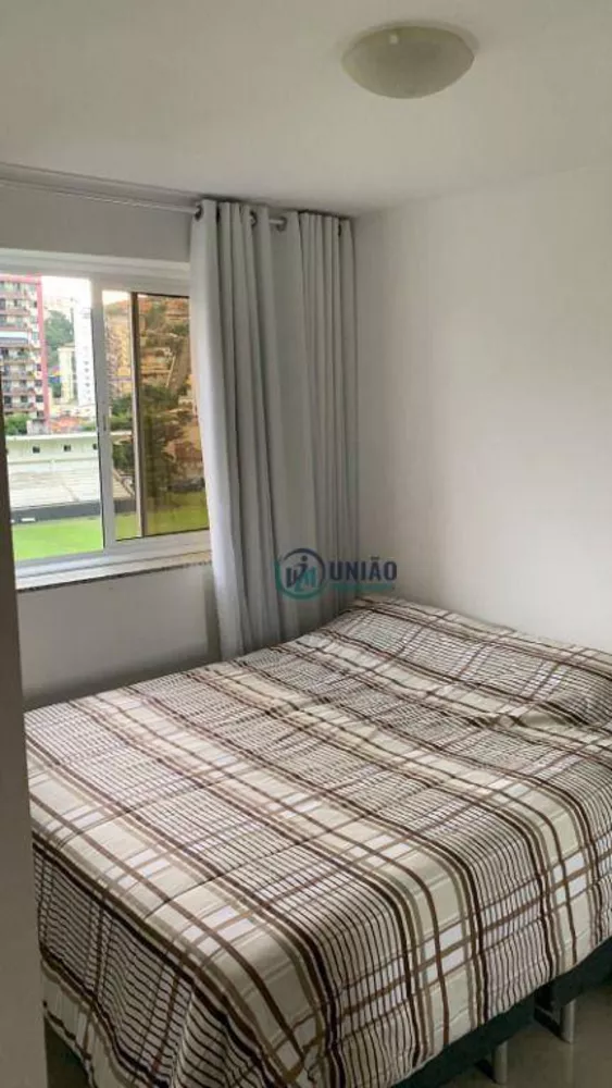 Apartamento à venda com 2 quartos, 63m² - Foto 4