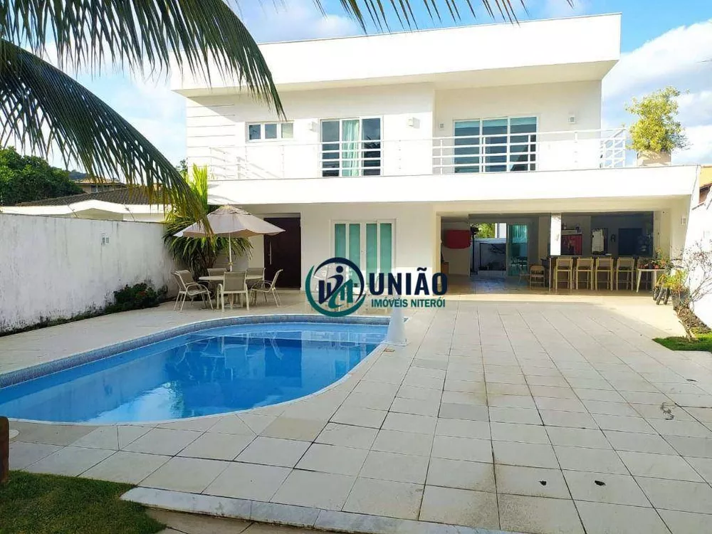 Casa, 3 quartos, 285 m² - Foto 4