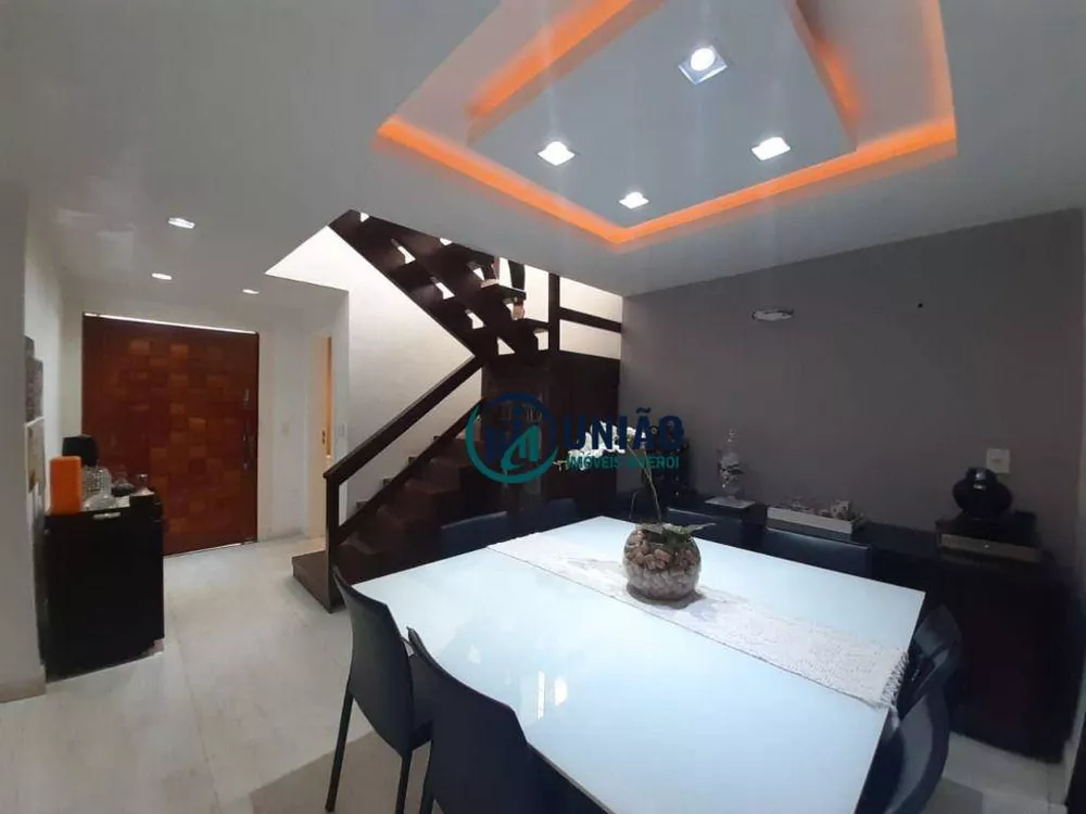 Casa, 3 quartos, 285 m² - Foto 13