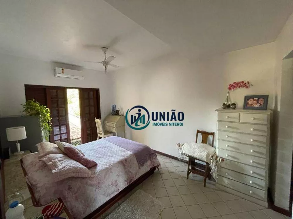 Casa, 4 quartos, 249 m² - Foto 10