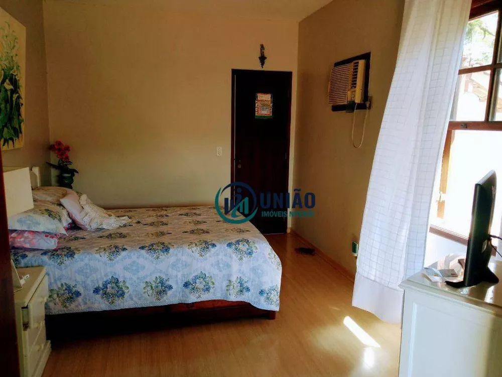 Casa, 4 quartos, 249 m² - Foto 20
