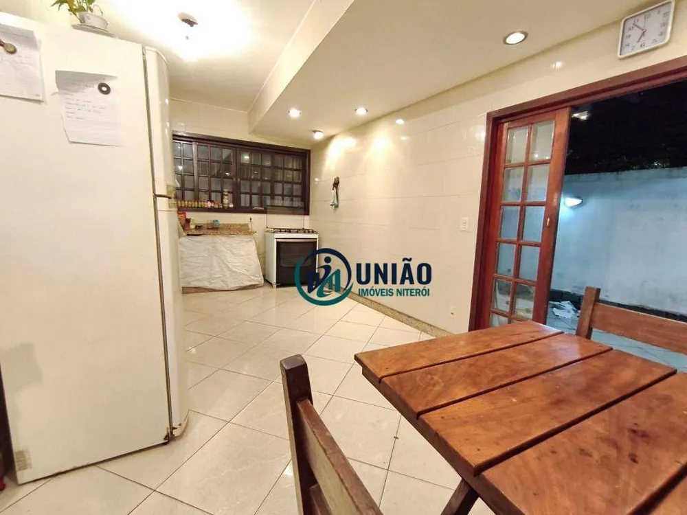 Casa, 5 quartos, 250 m² - Foto 7