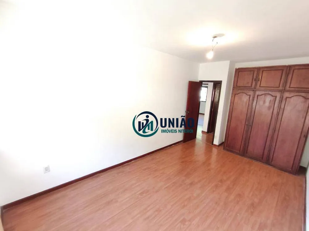 Casa, 5 quartos, 250 m² - Foto 12