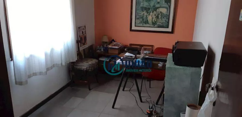 Casa, 4 quartos, 220 m² - Foto 12