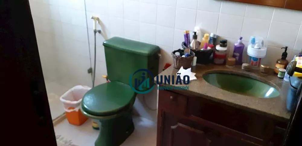 Casa, 4 quartos, 220 m² - Foto 1