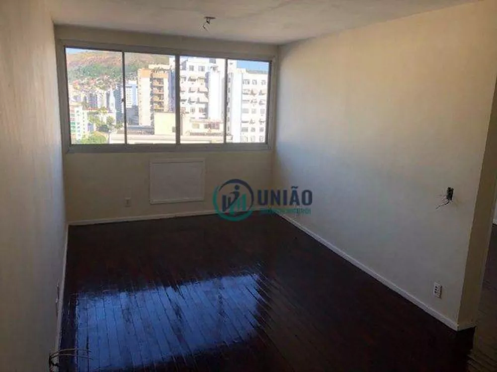 Apartamento à venda com 1 quarto, 55m² - Foto 1