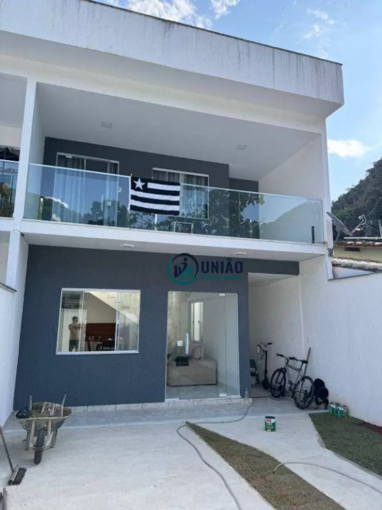 Casa, 4 quartos, 222 m² - Foto 1