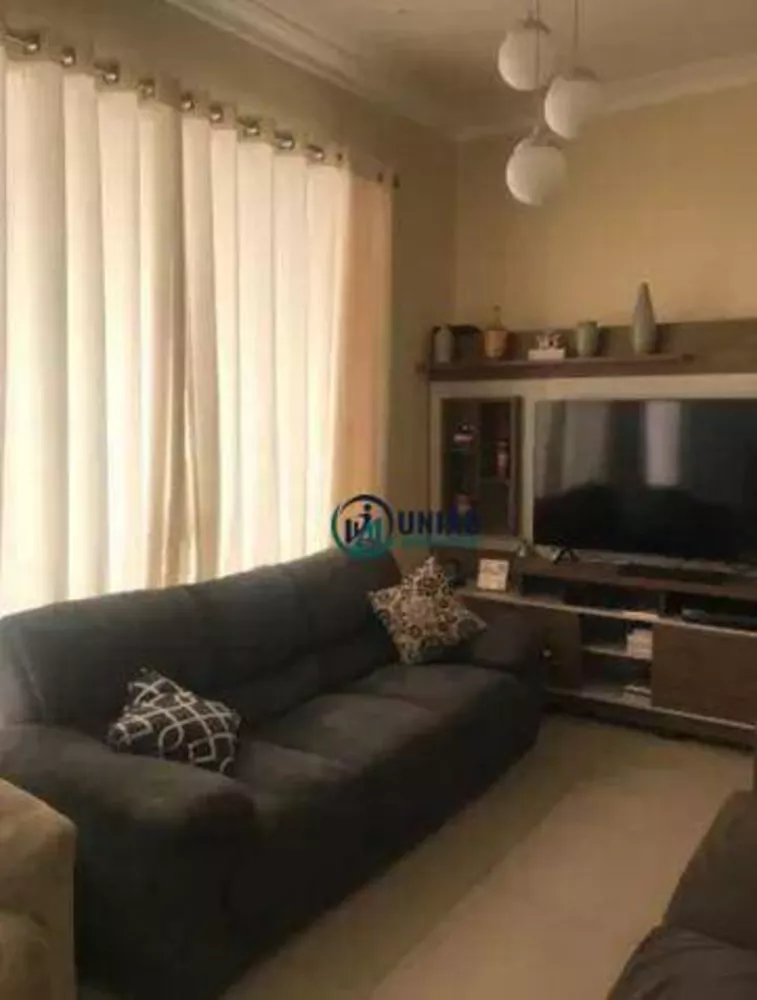 Casa, 2 quartos, 80 m² - Foto 1