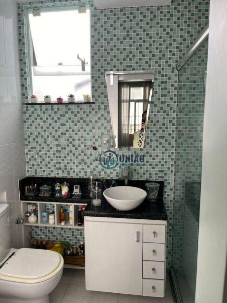 Apartamento à venda com 3 quartos, 130m² - Foto 19