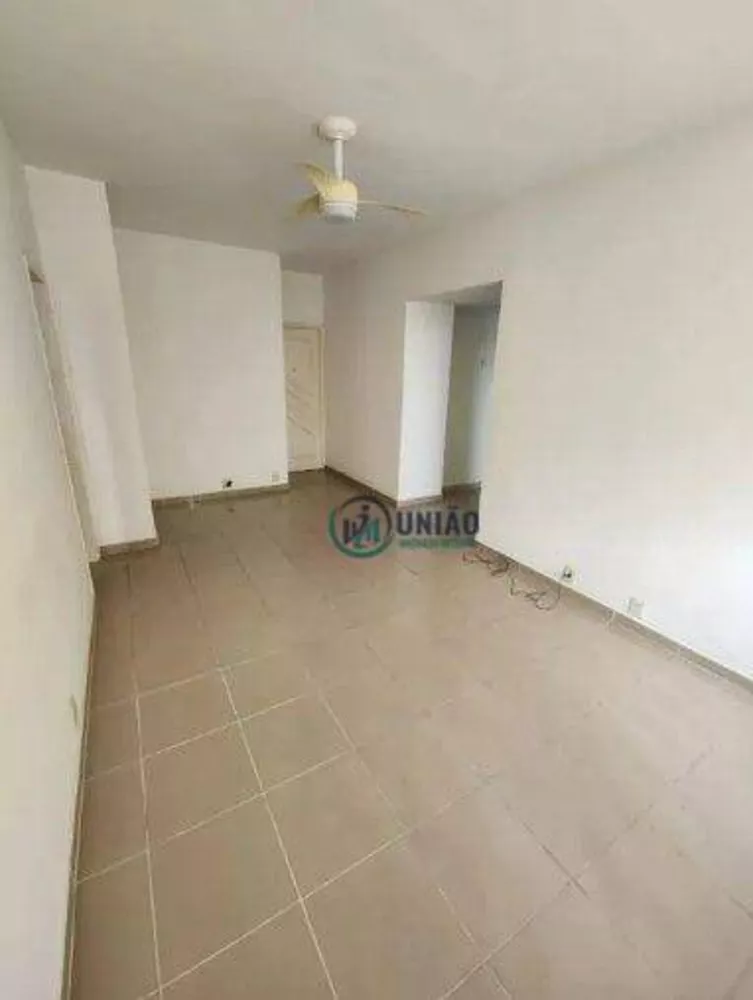 Apartamento à venda com 2 quartos, 50m² - Foto 4