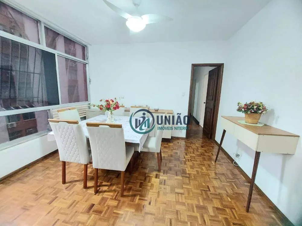 Apartamento à venda com 3 quartos, 120m² - Foto 3