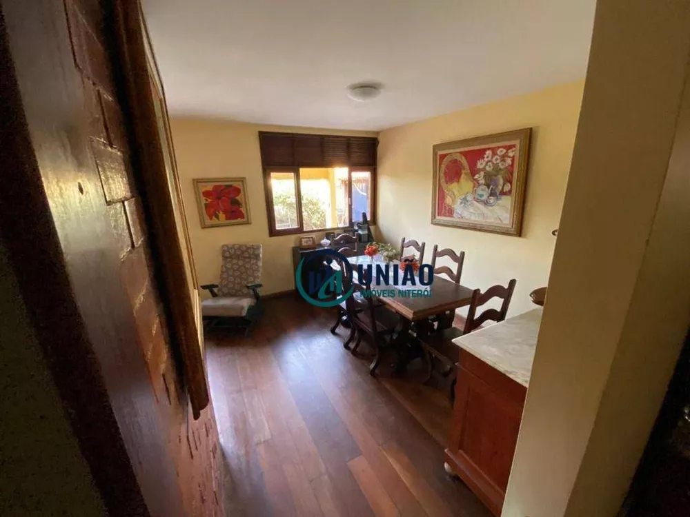 Casa, 4 quartos, 260 m² - Foto 3