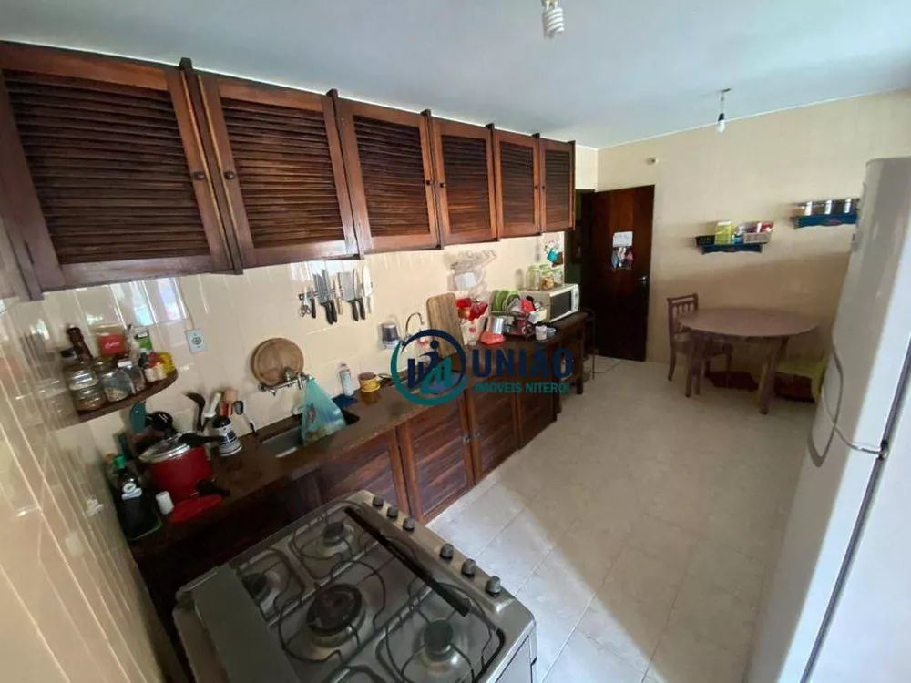 Casa, 4 quartos, 260 m² - Foto 18