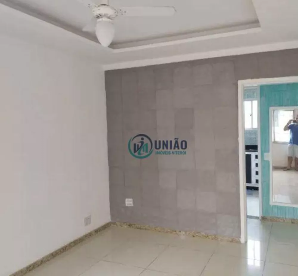 Apartamento à venda com 2 quartos, 50m² - Foto 3