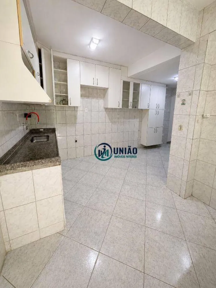 Casa, 3 quartos, 200 m² - Foto 13