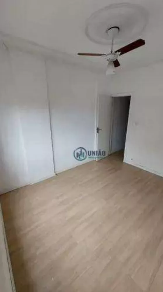 Apartamento à venda com 1 quarto, 45m² - Foto 5