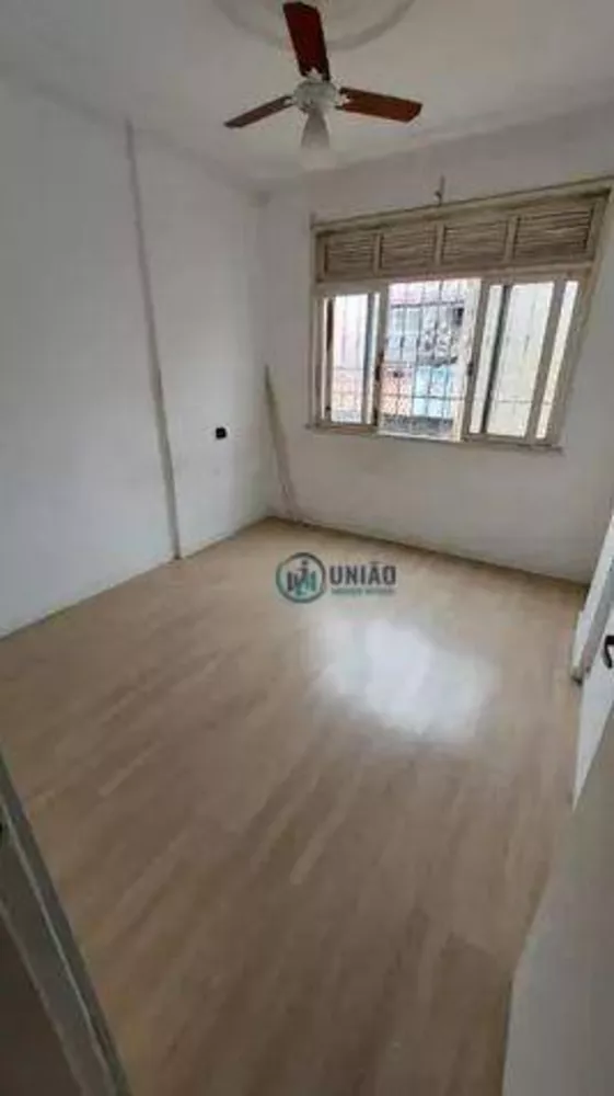 Apartamento à venda com 1 quarto, 45m² - Foto 4