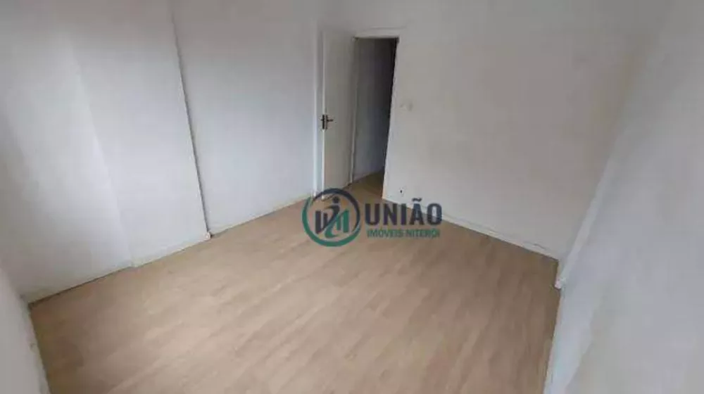 Apartamento à venda com 1 quarto, 45m² - Foto 1