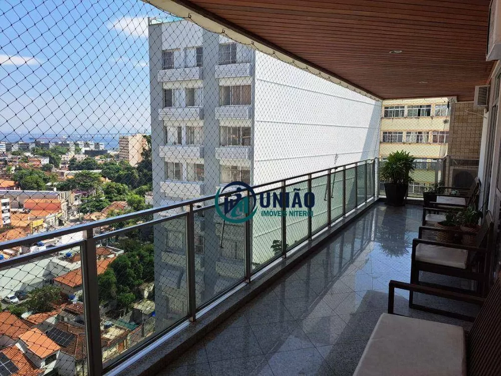 Cobertura, 3 quartos, 230 m² - Foto 8