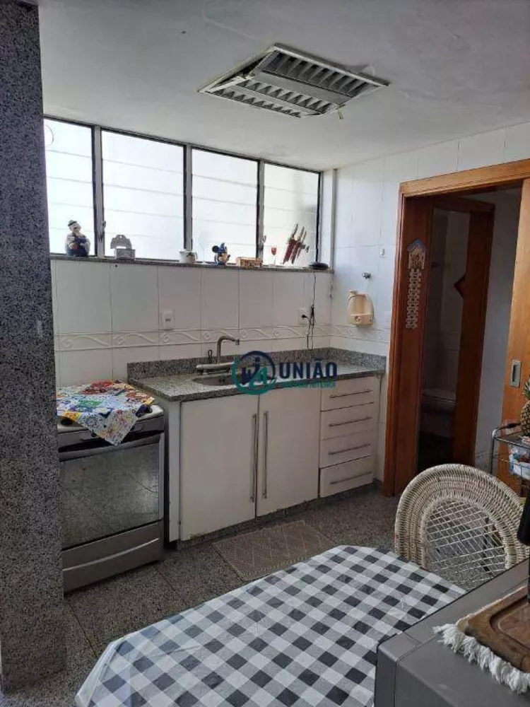 Cobertura, 3 quartos, 230 m² - Foto 16