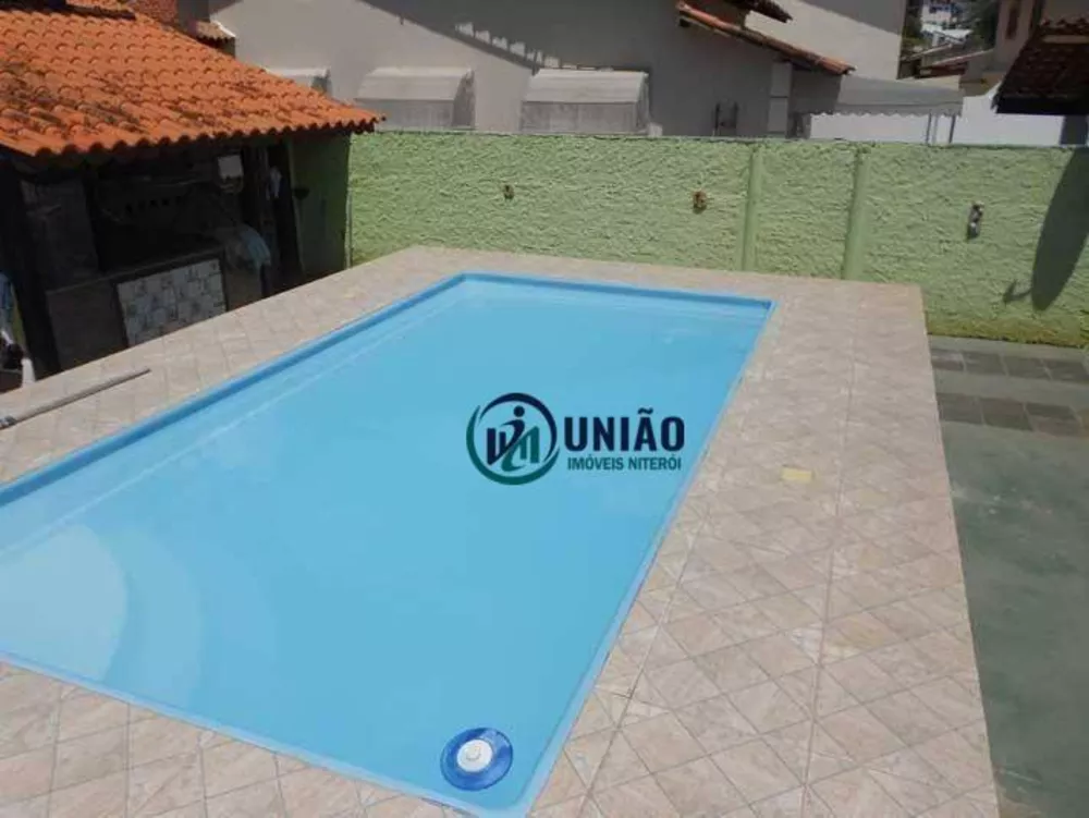 Casa, 3 quartos, 212 m² - Foto 3