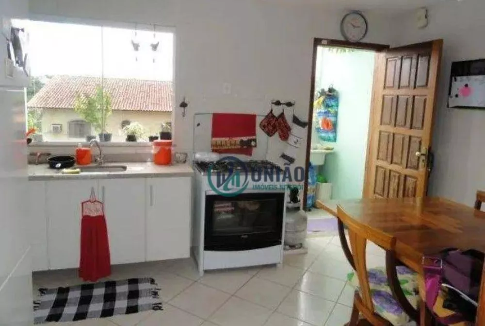 Casa à venda com 2 quartos, 150M2 - Foto 3