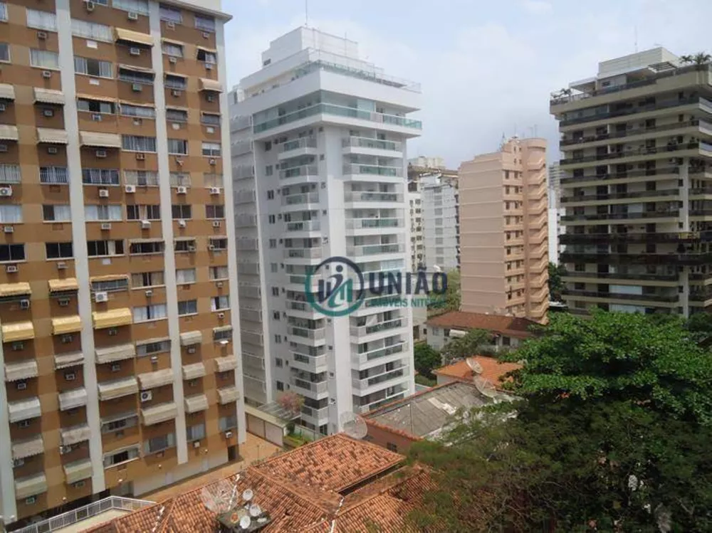 Apartamento à venda com 4 quartos, 184m² - Foto 11