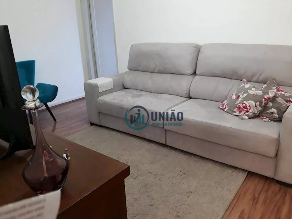 Apartamento à venda com 2 quartos, 80m² - Foto 1