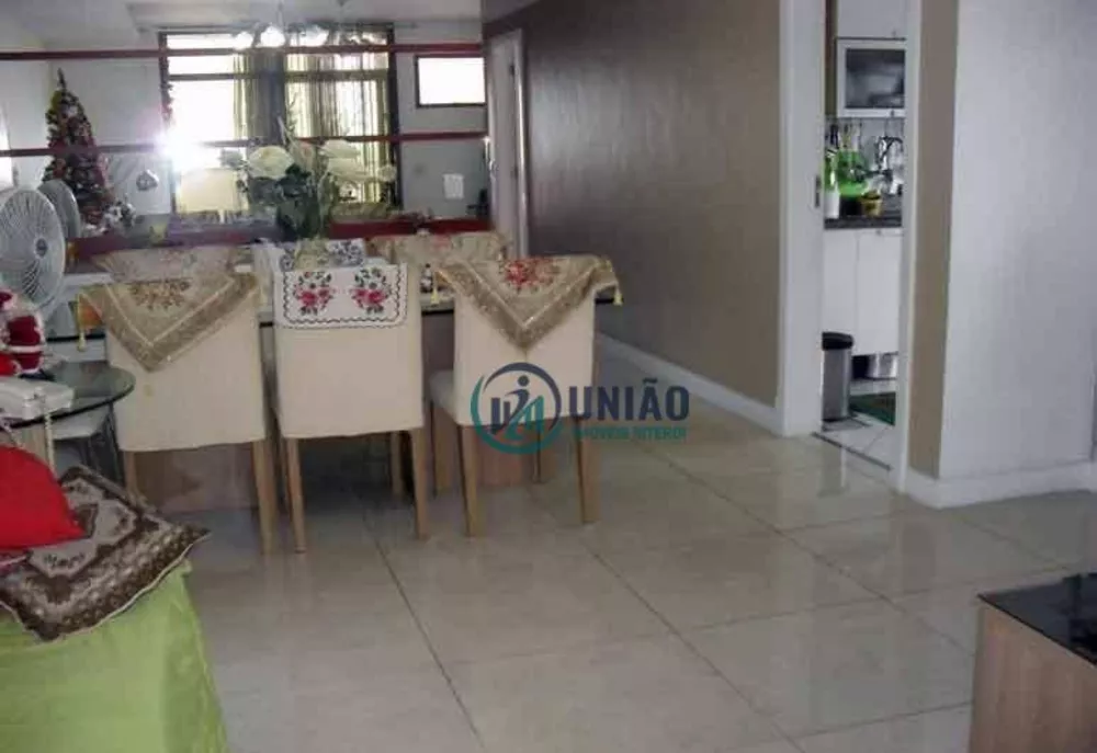 Apartamento à venda com 3 quartos, 100m² - Foto 3