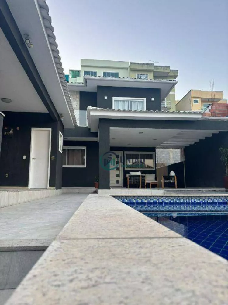 Casa de Condomínio à venda com 3 quartos, 180m² - Foto 4