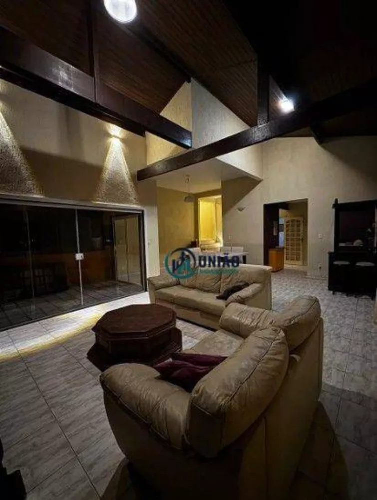 Casa, 4 quartos, 600 m² - Foto 9