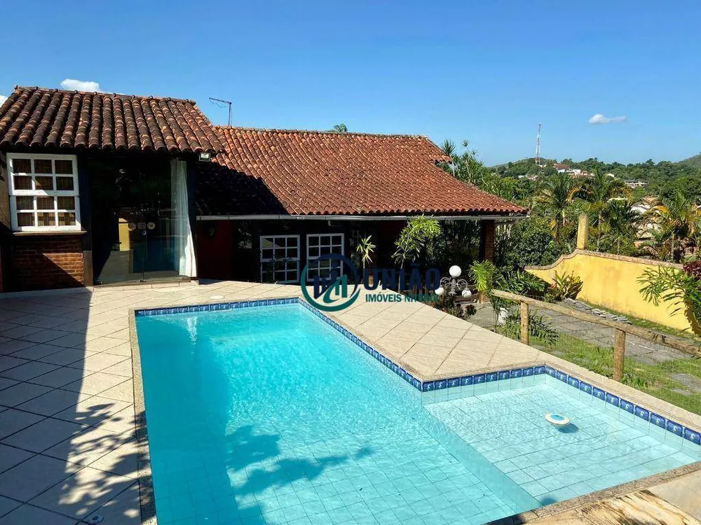 Casa, 3 quartos, 350 m² - Foto 1