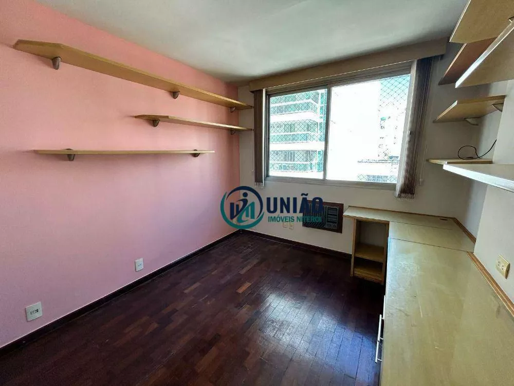 Apartamento, 3 quartos, 130 m² - Foto 1