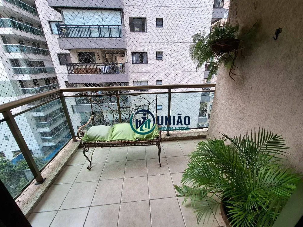Apartamento, 3 quartos, 120 m² - Foto 1