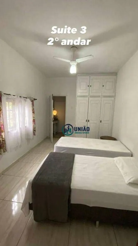 Casa, 5 quartos, 240 m² - Foto 3
