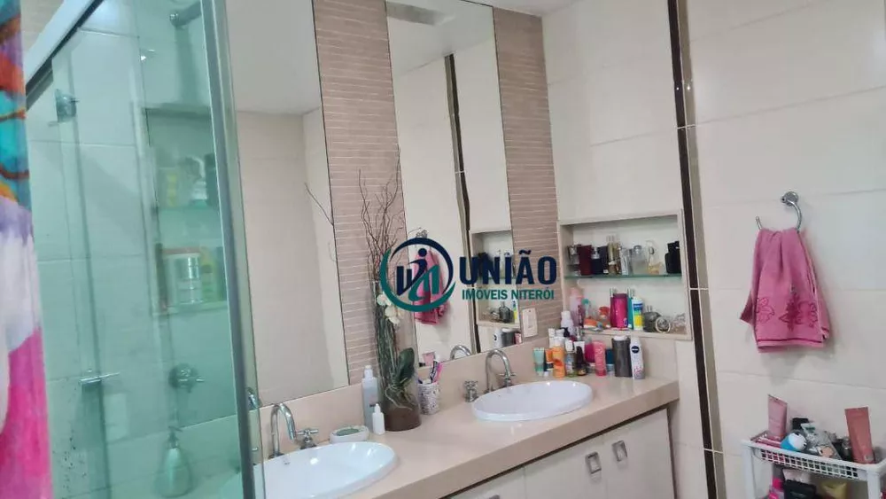 Casa, 3 quartos, 242 m² - Foto 19