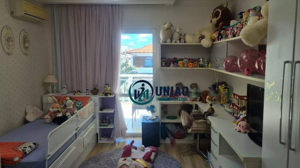 Casa, 3 quartos, 242 m² - Foto 28