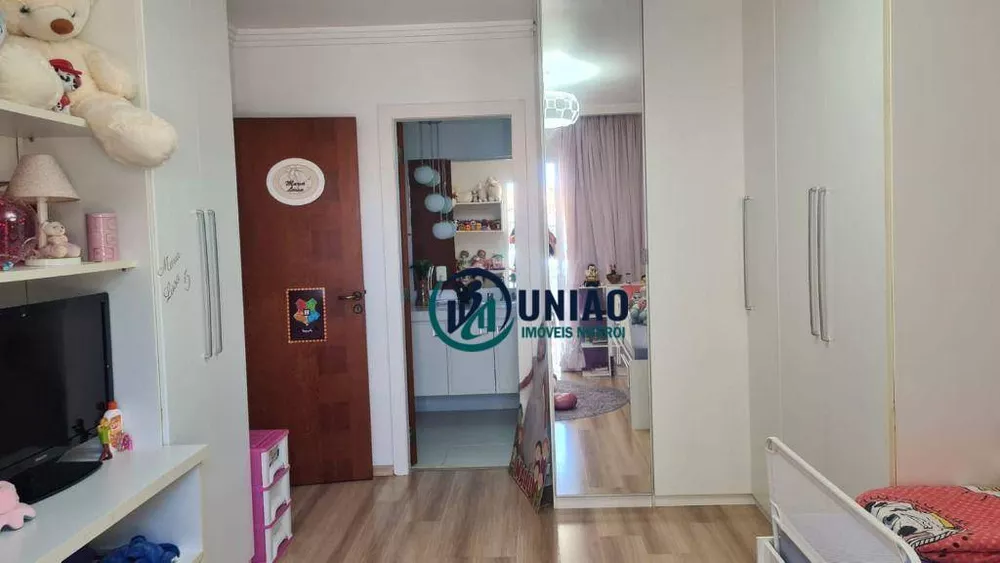 Casa, 3 quartos, 242 m² - Foto 6