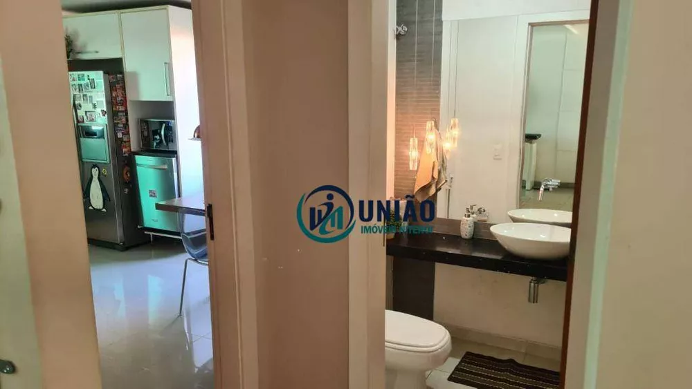 Casa, 3 quartos, 242 m² - Foto 35