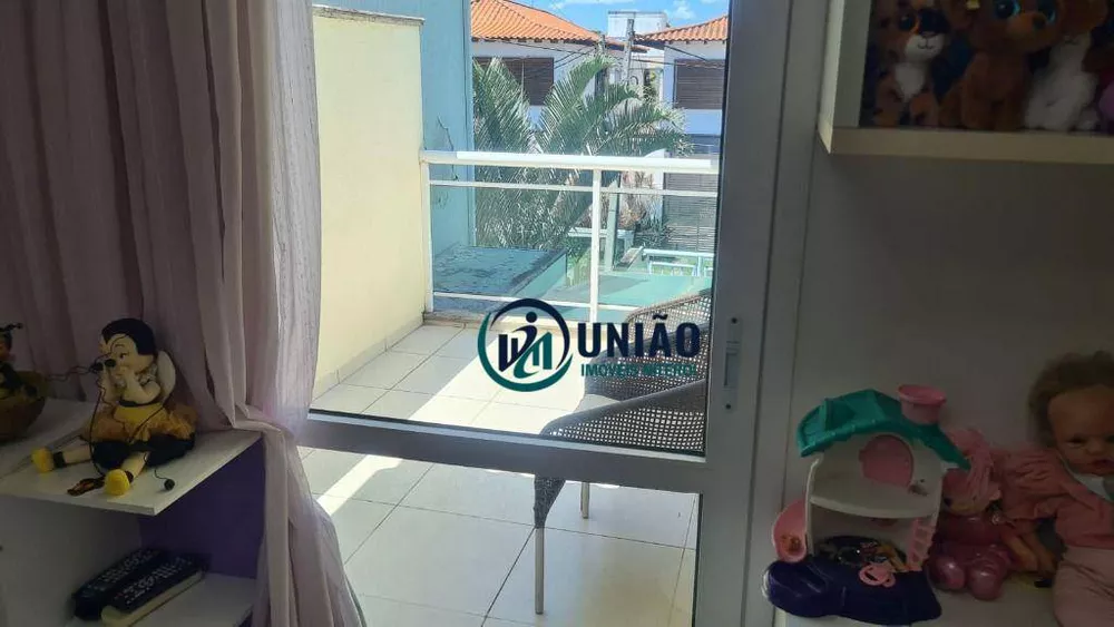 Casa, 3 quartos, 242 m² - Foto 23