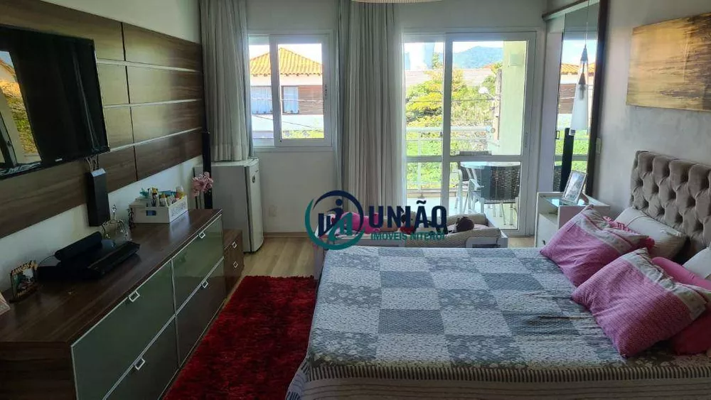 Casa, 3 quartos, 242 m² - Foto 33
