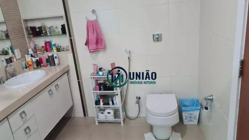 Casa, 3 quartos, 242 m² - Foto 13