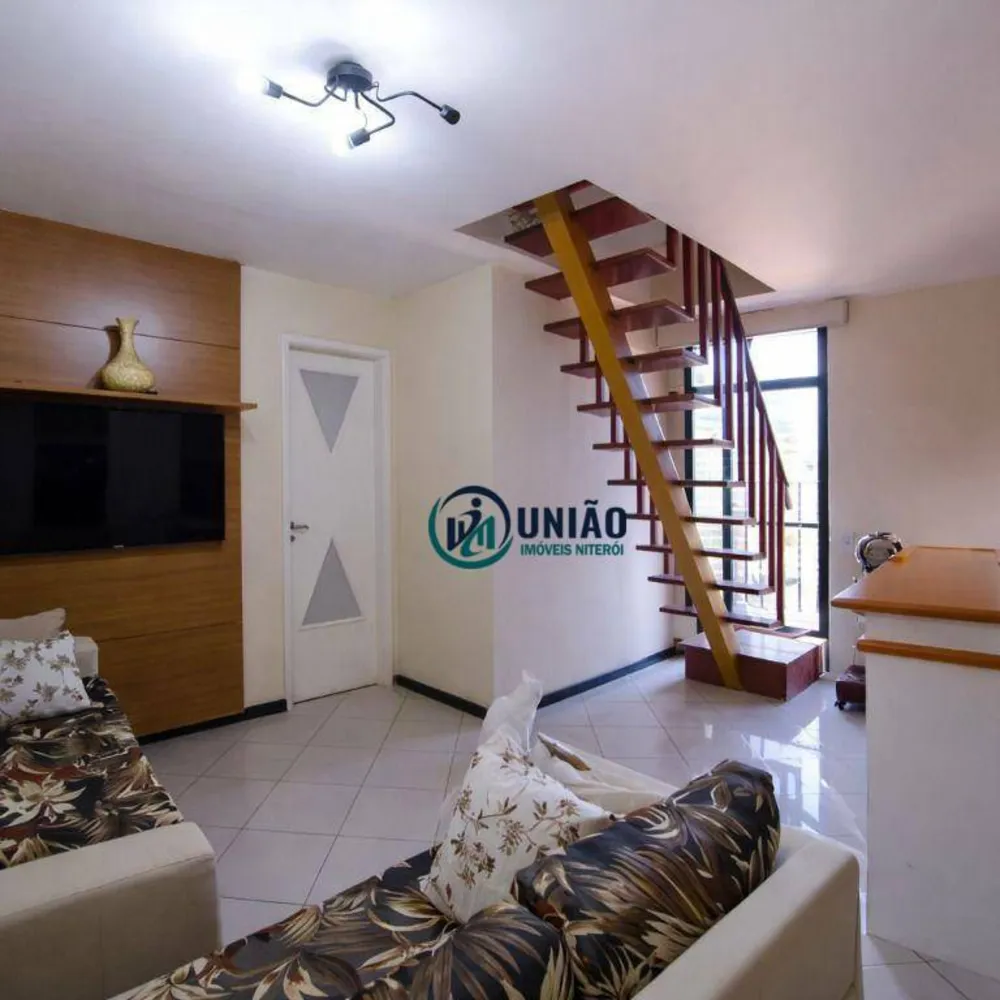 Cobertura, 3 quartos, 130 m² - Foto 2