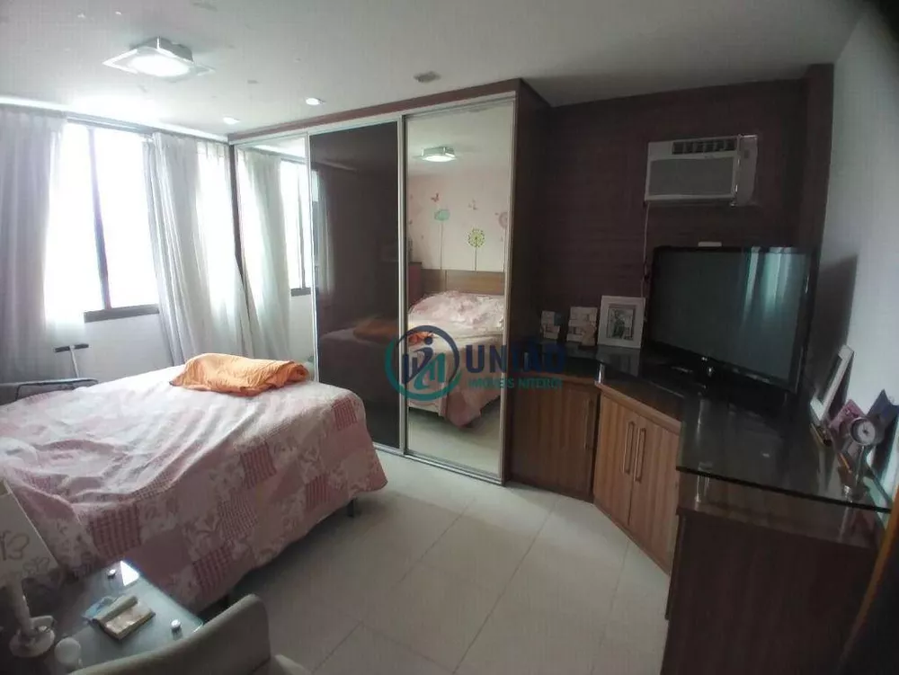 Cobertura à venda com 3 quartos, 260m² - Foto 8