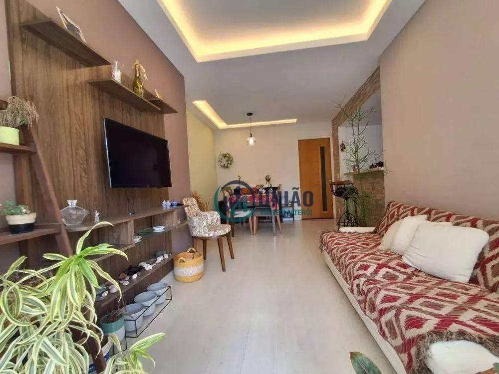 Apartamento à venda com 3 quartos, 81m² - Foto 1