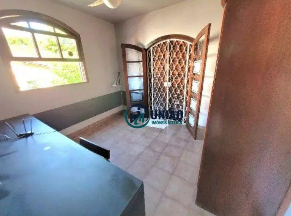 Casa, 4 quartos, 216 m² - Foto 6
