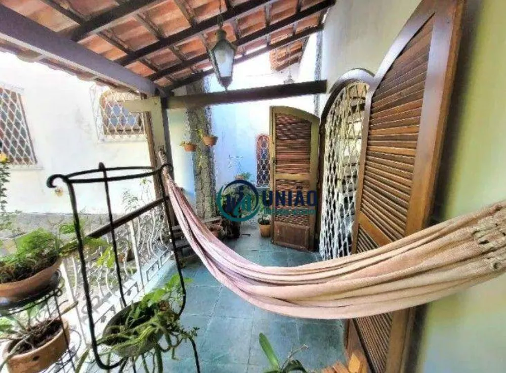 Casa, 4 quartos, 216 m² - Foto 4